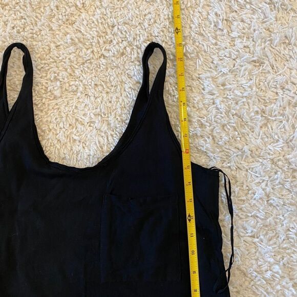 Zara Tank Top. Black. Medium - Picture 9 of 9